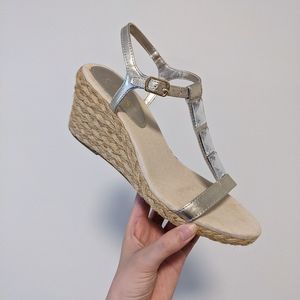 Chaps wedge sandals 8